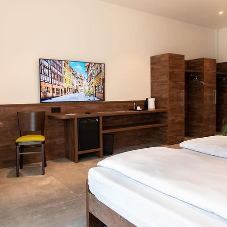 Hotel Gruene Elster Фюрт Экстерьер фото
