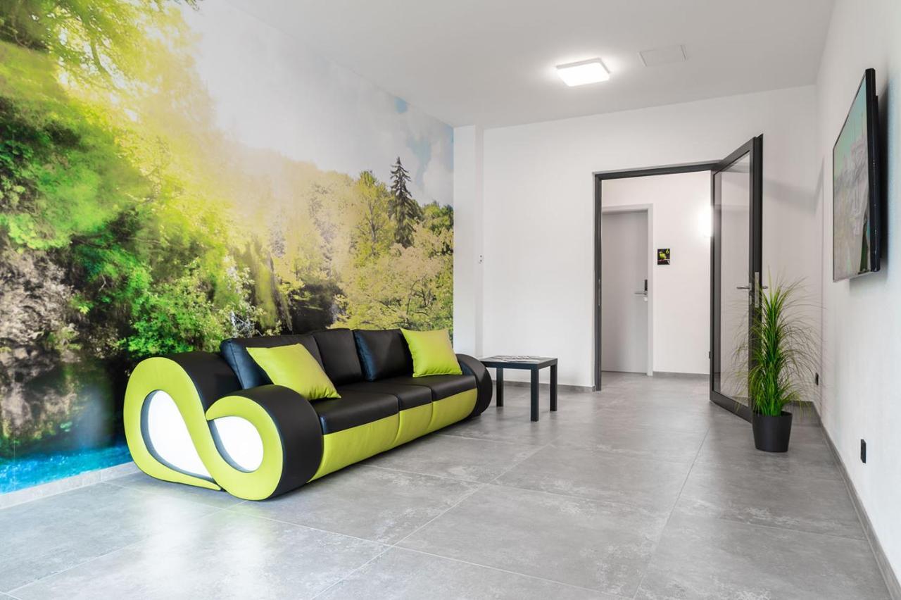 Hotel Gruene Elster Фюрт Экстерьер фото